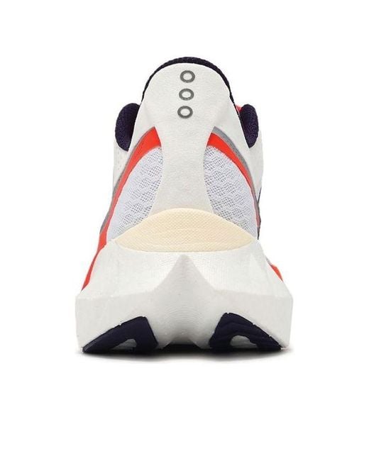 Saucony Red Endorphin Pro 4 for men