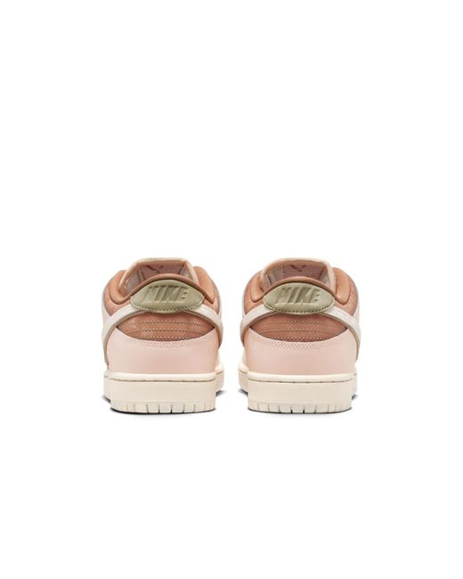 Nike Pink Sb Dunk Low 'Trocadro Gardens' for men
