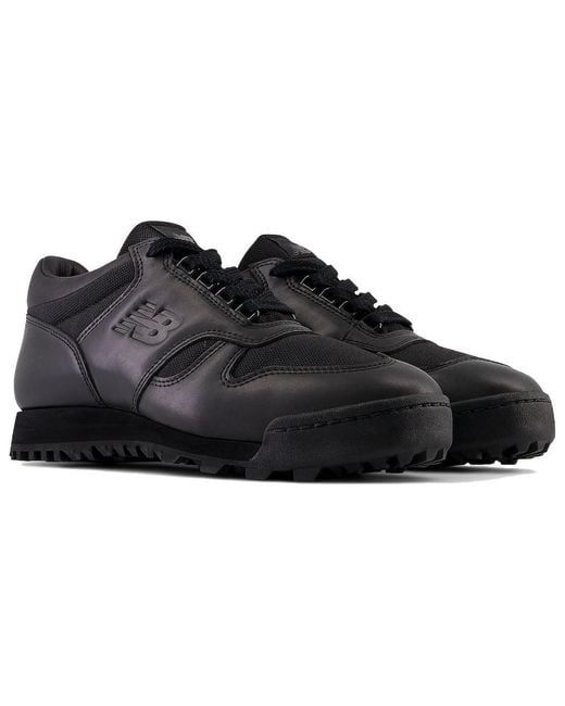 New Balance Black Rainier Low 'Triple' for men