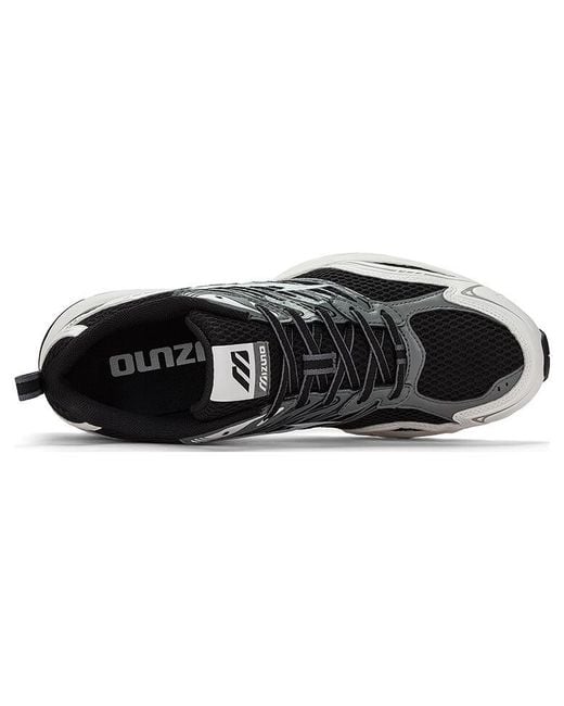 Mizuno Black Lg 2000 for men