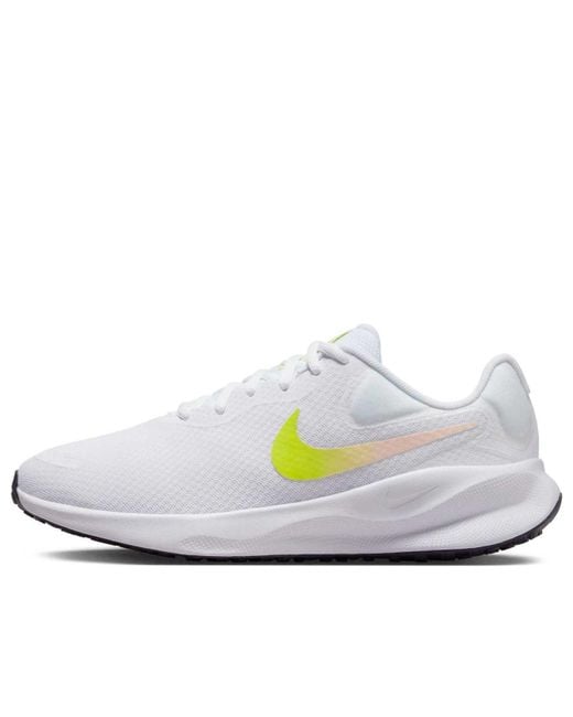 Nike White (Wmns) Revolution 7 Wide Cyber Crimson Tint'