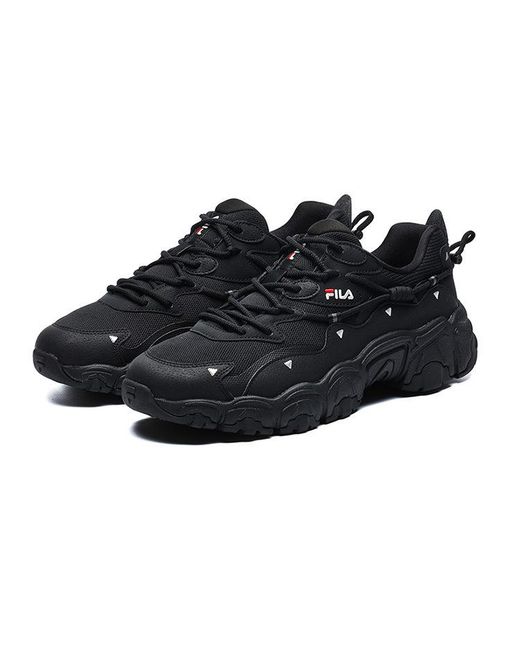 Fila Black Low Top Running Shoes for men