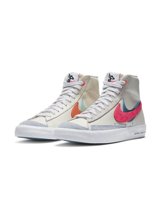 Nike White (Wmns) Blazer Mid '77 'Cream'