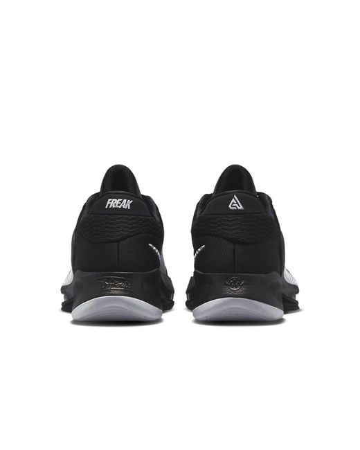 Nike Black Zoom Freak 4 Tb for men
