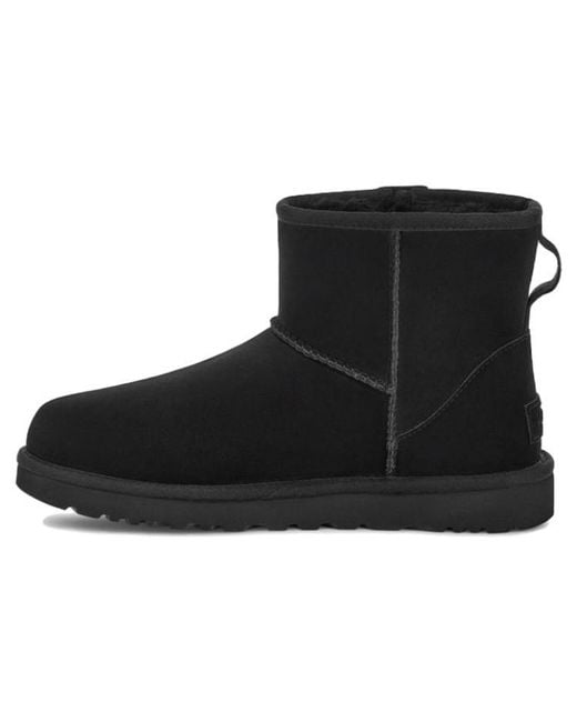 Ugg Black (Wmns) Classic Mini Bailey Zip Boot
