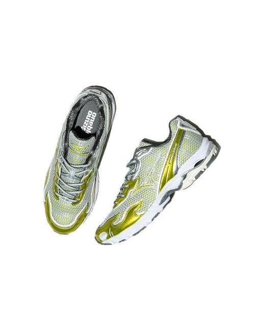 Mizuno Yellow X One Block Down Flame Wave Wave Rider 10 for men