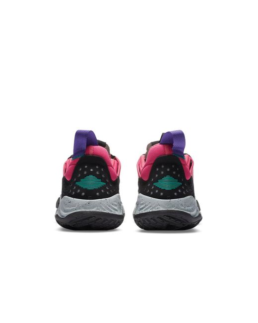 Nike Red Delta 'Mountainside' for men