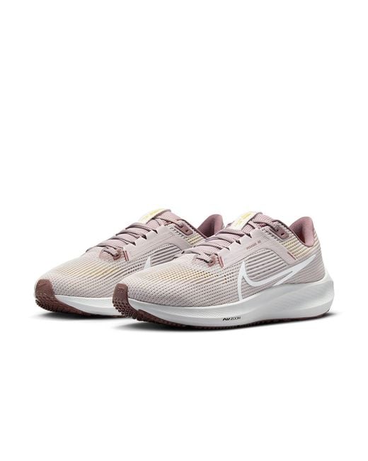 Nike White (Wmns) Air Zoom Pegasus 40