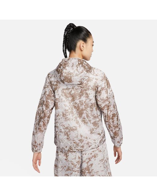 Nike White (Wmns) Acg Print Trail Jacket 'Camo'