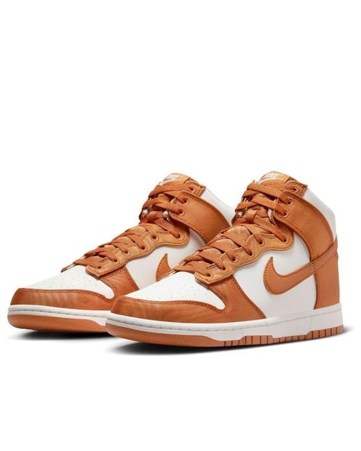 Nike Brown Dunk High 'Monarch' for men