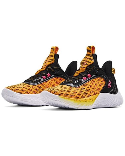 Under Armour Brown Curry 9 'Sesame Street Beyond The Stripe' for men