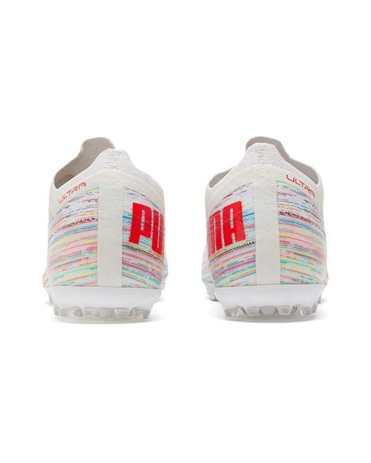 PUMA White Ultra 1.2 Mg Soccer Shoes for men