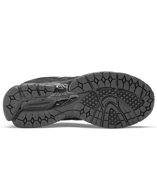 New Balance Black X Thisisneverthat 860 V2 for men