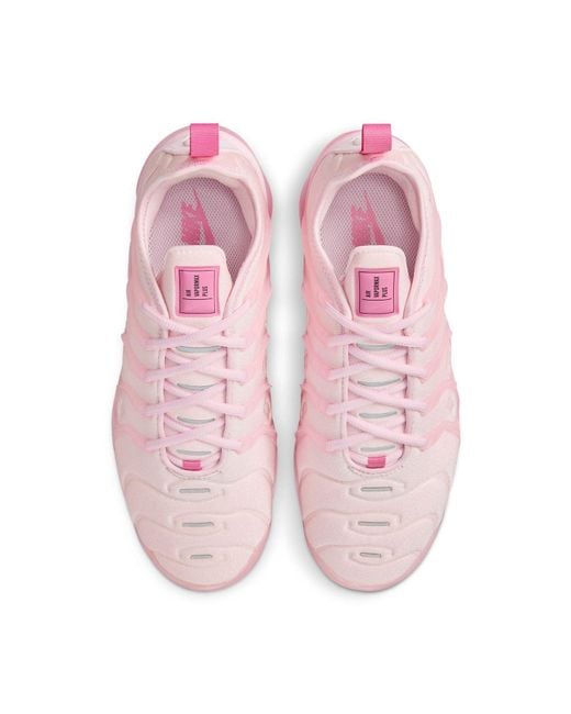 womens air vapormax pink