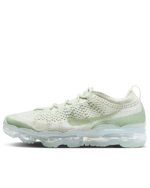 Nike White Air Vapormax 2023 Flyknit Running Shoe for men