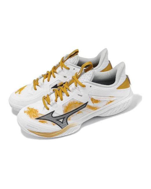 Mizuno White Wave Claw Neo 2 for men