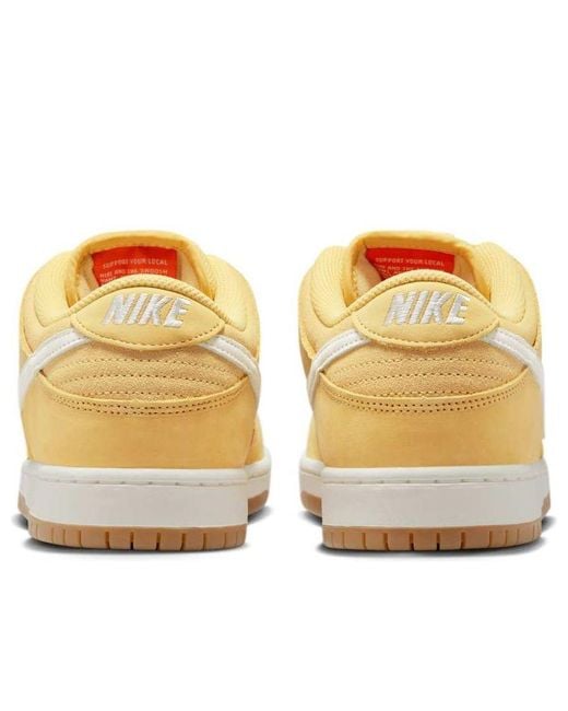 Nike Metallic Sb Dunk Low 'Saturn' for men