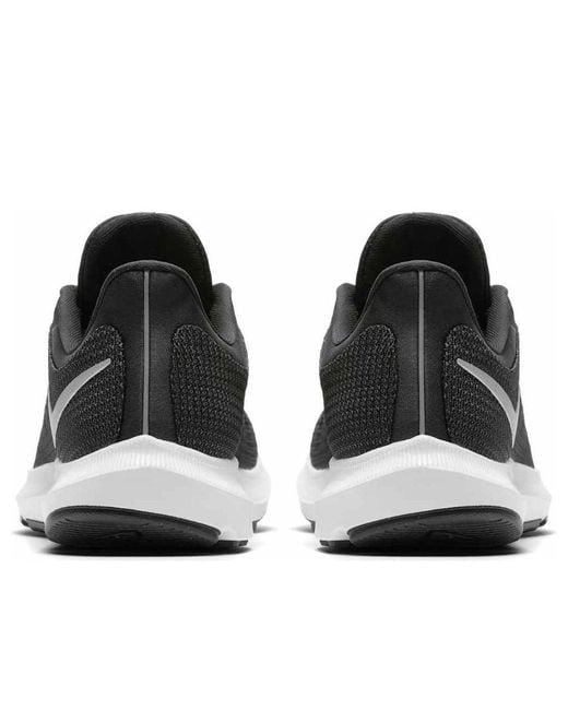 Nike Black (Wmns) Quest