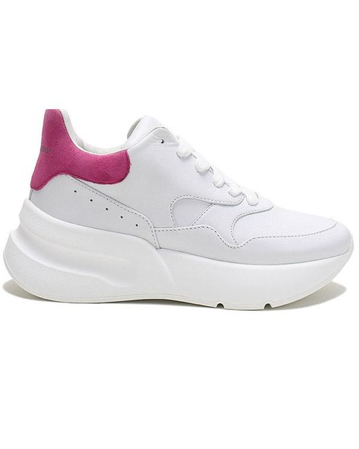 McQueen White (Wmns) Oversized Runner Sneakers Rose'
