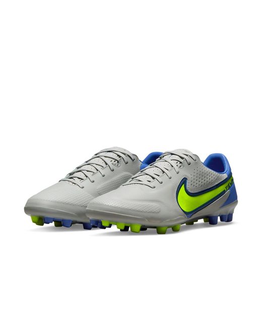 Nike White Legend 9 Pro Ag Soccer Shoes for men