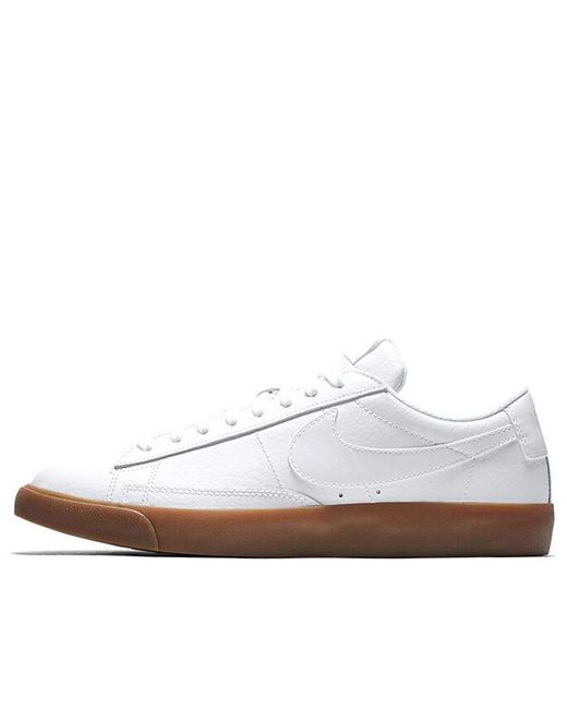Nike White Blazer Low Le 'Gum Med' for men