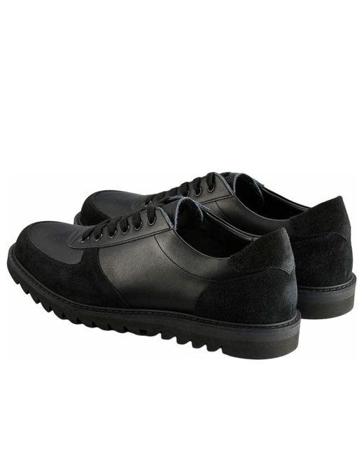 Onitsuka Tiger Black Court-S for men