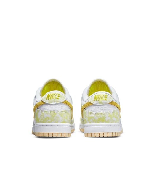 Nike White (Wmns) Dunk Low Og Strike'