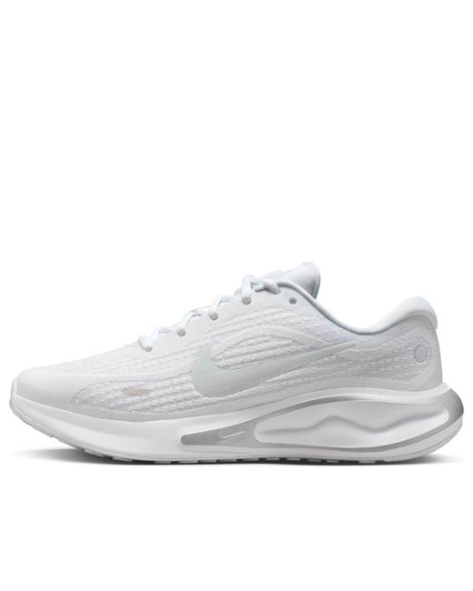 Nike White Journey Run Road Running Shoes