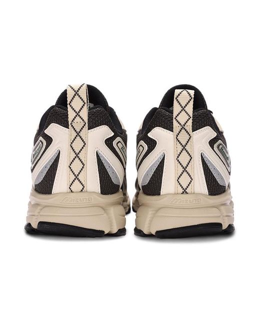 Mizuno White Wave Rider 'Bamboo' for men