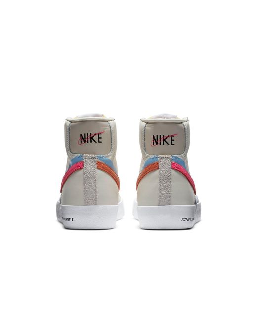 Nike White (Wmns) Blazer Mid '77 'Cream'