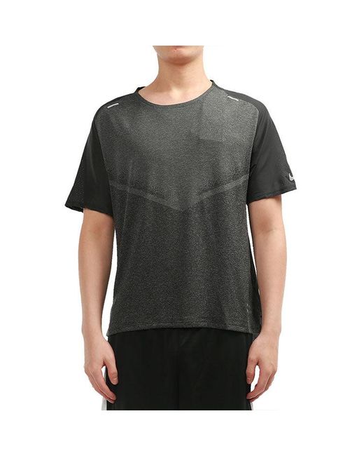 Nike Black Ultra Run Division Trainingsport Fast-Dry Breathable Fabric Short Sleeve T-Shirt for men