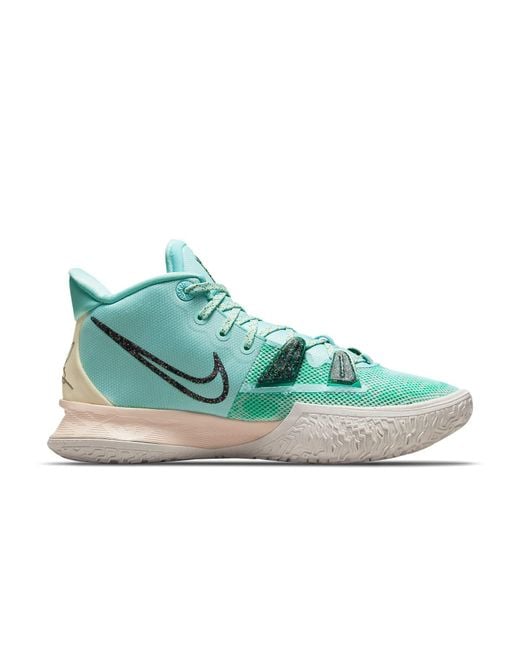 Nike Green Kyrie 7 'Copa' for men