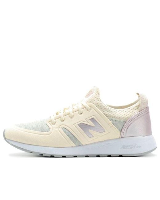 New Balance White (Wmns) 420