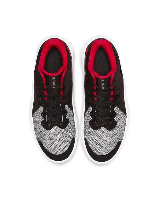 Nike Red Air Versitile 3 Baseball Shoes for men