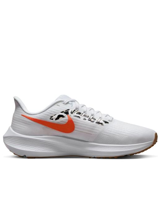 Nike White Pegasus 39 Road Running Shoes