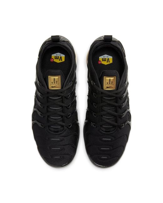 Nike Black Air Vapormax Plus 'Triple' for men