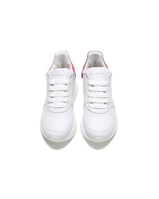 McQueen White (Wmns) Oversized Runner Sneakers Rose'