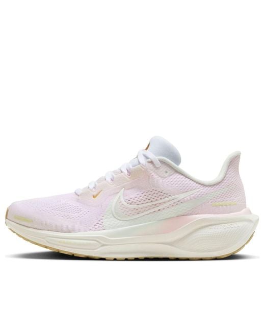 Nike White (Wmns) Pegasus 41 'Barely Playful'