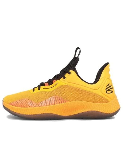 Under Armour Curry Hovr Splash 2 Basketball Shoes in Yellow for
