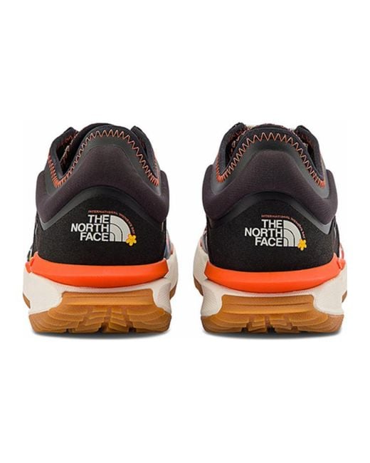The North Face Blue (Wmns) Vectiv Escape Sneakers Multi'