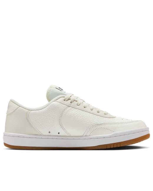 Nike White (Wmns) Court Vintage Prm For