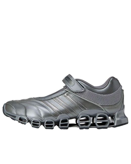 Adidas Gray (Wmns) X Taqwa Bint Ali Adistar Pose 'Iron Metallic'