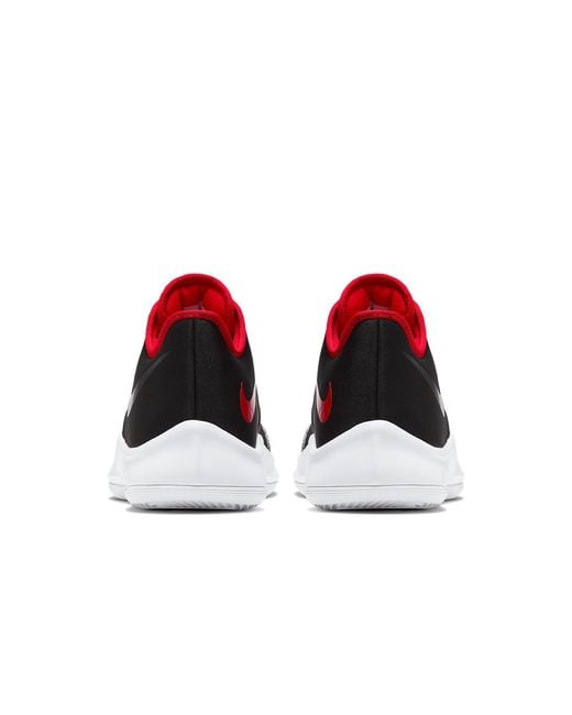 Nike Red Air Versitile 3 Baseball Shoes for men