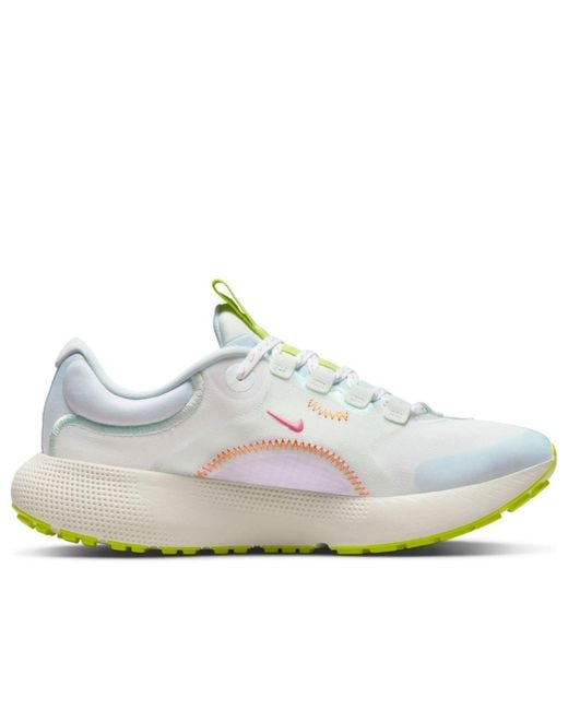 Nike White React Escape Run