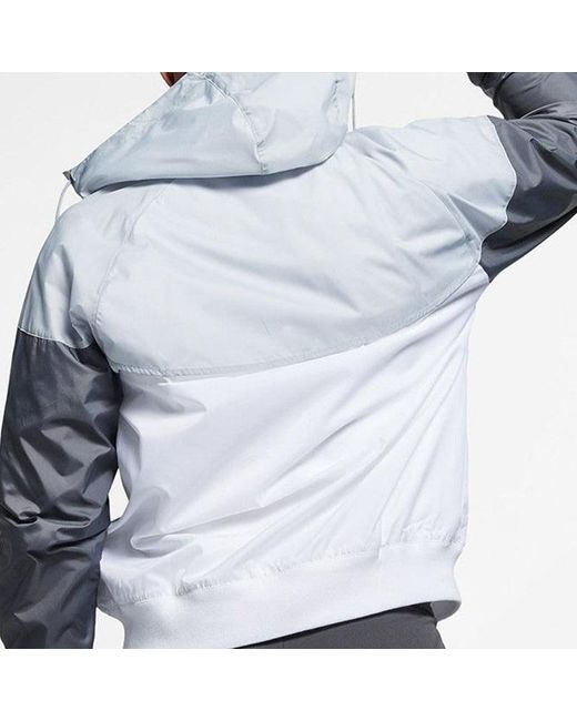 Nike Blue Sports Windproof Colorblock Hooded Jacket for men