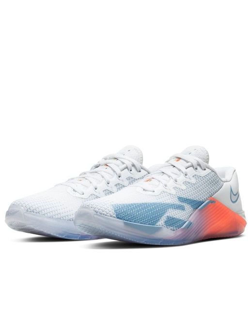 Nike Blue (Wmns) Metcon 5 Premium 'Ombre Sole'