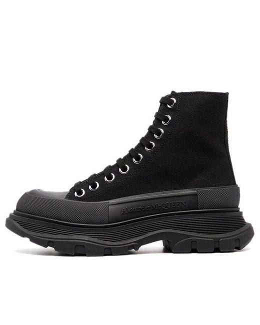 McQueen Black (Wmns) Tread Slick Lace Up Boot