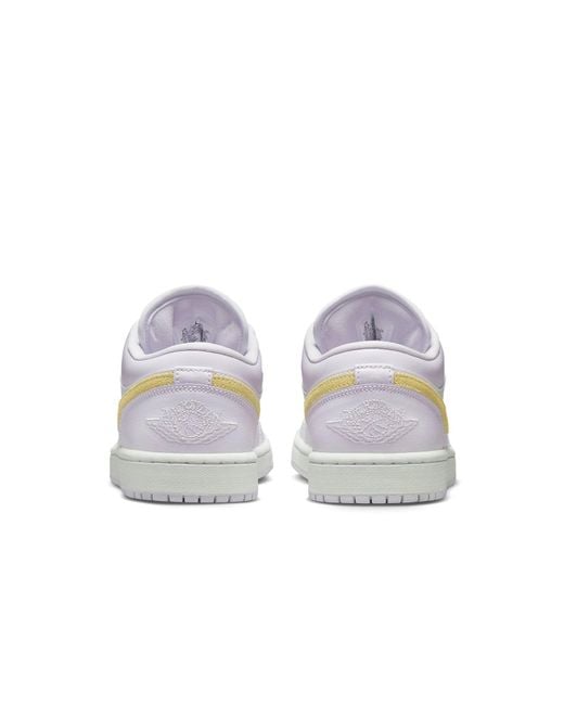 Nike White (Wmns) 1 Low 'Barely Grape'