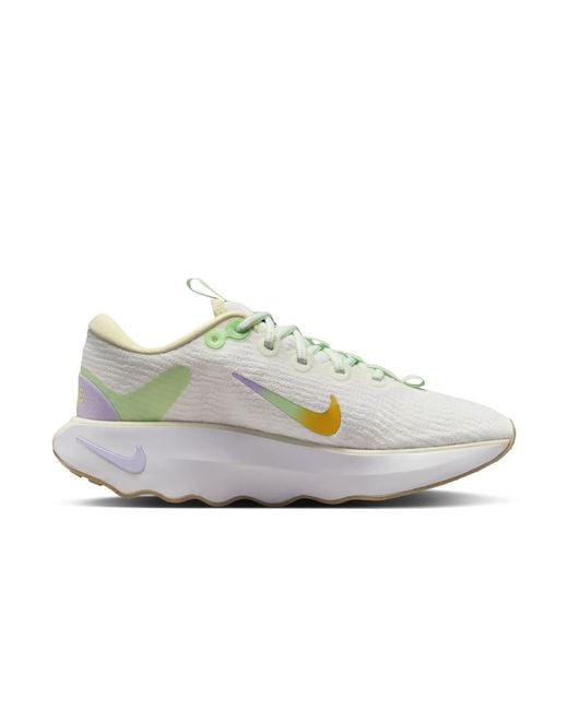 Nike White (Wmns) Motiva 'Sail Mist'