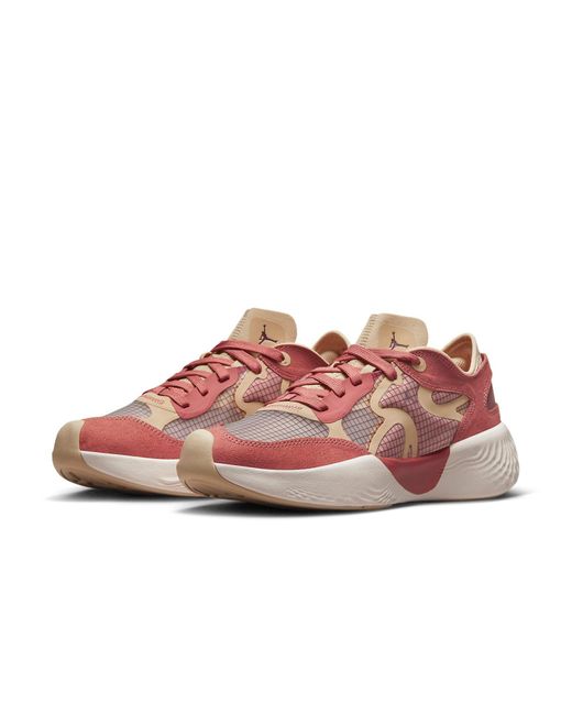 Nike Pink (Wmns) Delta 3 Low 'Canyon Rattan'